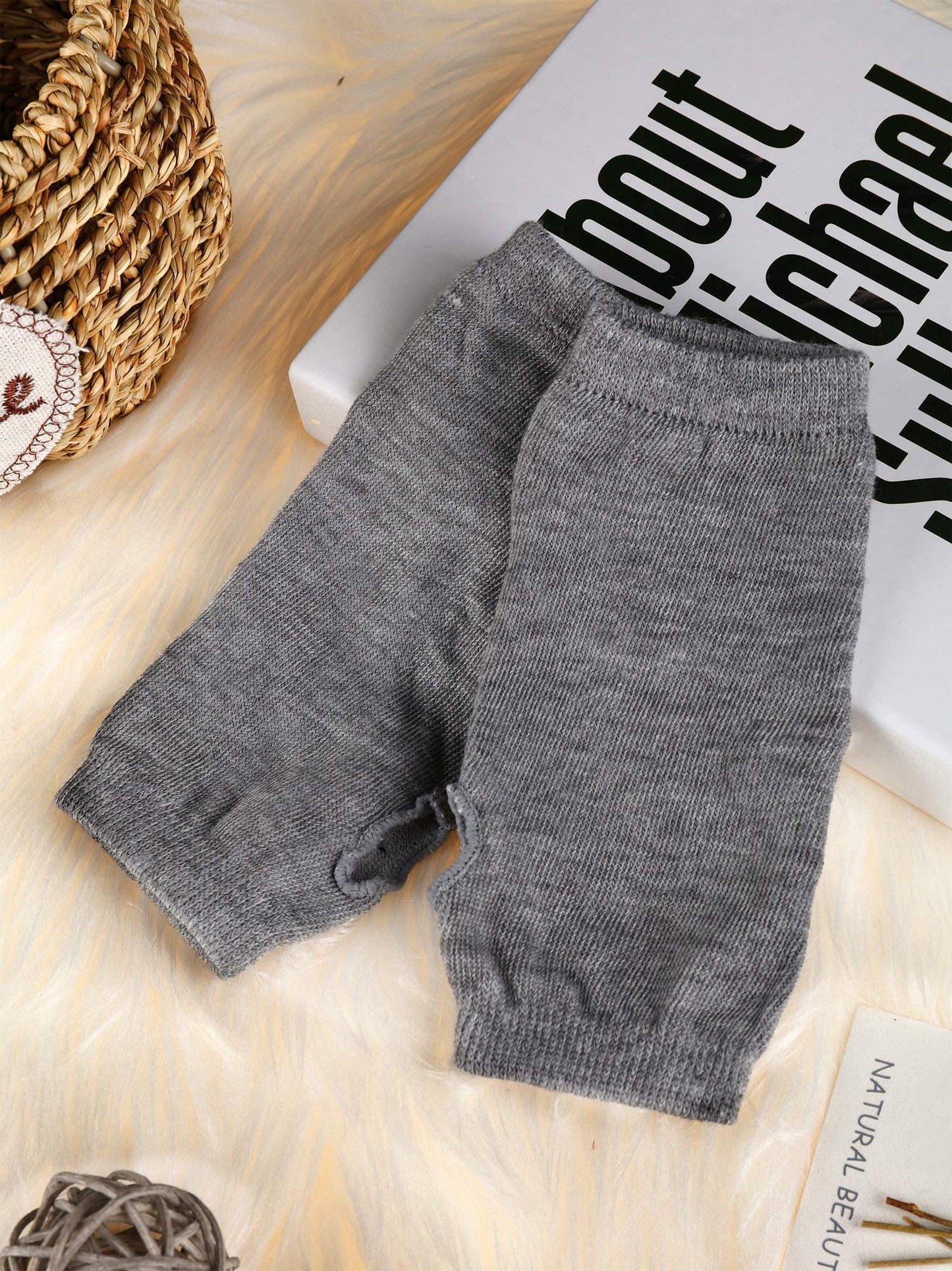 SATINIOR 4 Pairs Cashmere Feel Wrist Fingerless Gloves with Thumb Hole Unisex Cashmere Warm Gloves