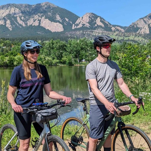 Handlebar Bag (Black & Green Burrito) | 2 Liter Capacity | Spacious Bike Bag w/ 2 Extra Long Buckle Straps & 1 Hook-and-Loop Strap | Water Resistant Front Basket | Bike Accessories | Made in USA