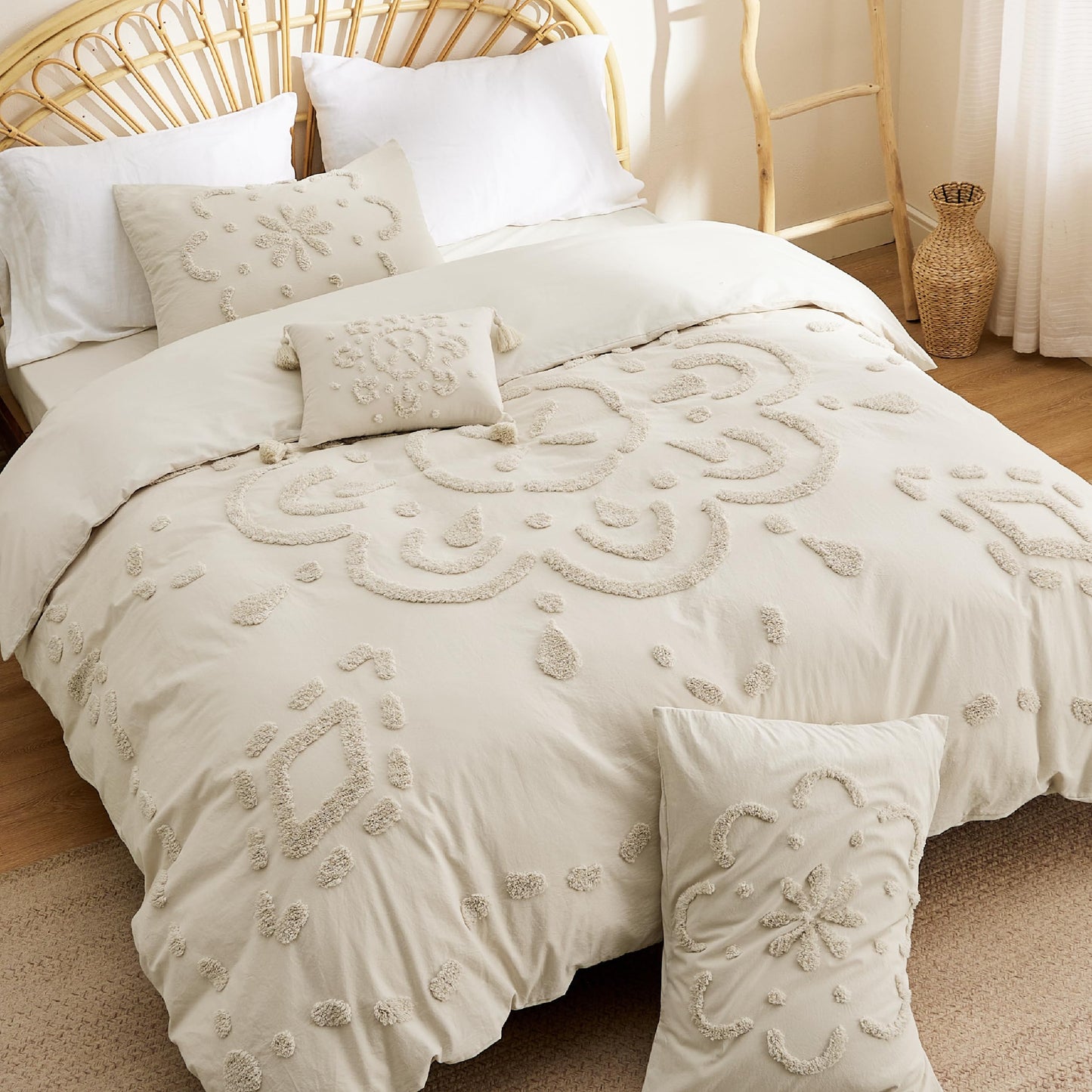 Bedsure Cotton Duvet Cover Queen Size - Tufted Beige Duvet Cover Set, 5-Piece Shabby Chic Boho Bedding Set with Fitted Sheet, Soft and Breathable Bedding Set with 2 Pillowcases(Queen, 90"x90")