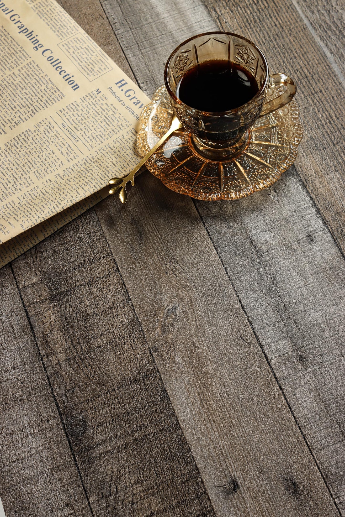 Livebor Gray Shiplap Peel and Stick Wallpaper Wood Contact Paper 17.7”x 120” Distressed Wood Wallpaper Peel and Stick Wooden Wall Gray Contact Paper Rustic Shiplap Plank for Walls and Countertops