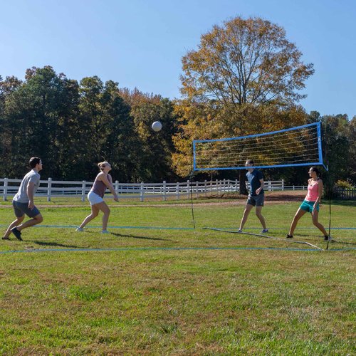Freestanding Indoor/Outdoor Volleyball Net (20 Feet)