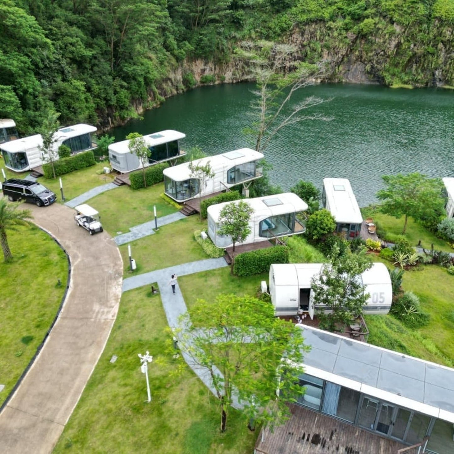 18FT Prefab Tiny Home, Container Movable House with 1 Bathroom, 1 Bedroom, Luxury Prefab Tiny House to Live in for Adults, Modular Guest Home, Office. No Assembly Needed
